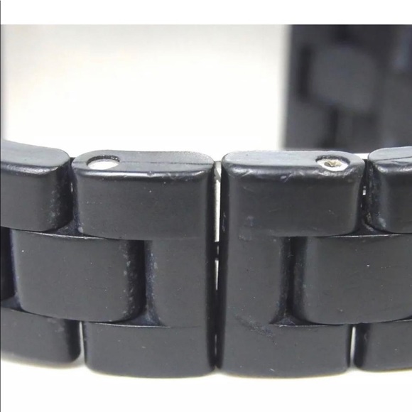 ✂️FINAL✂️Authentic CHANEL J12 ceramic Watc… - Picture 2 of 11